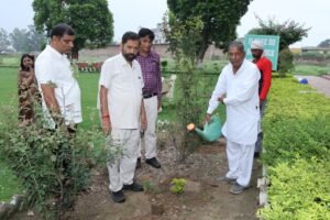 57e37ef2-25f2-499b-87b3-07c98e900a59